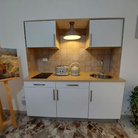 Stellammare Apulian House B&B บารี ภายนอก รูปภาพ